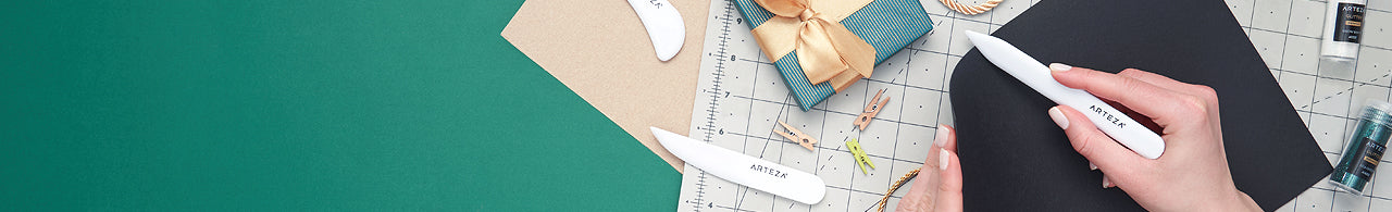 Arteza Bone Folder Folding Creasing Paper Tool for DIY Crafts - 4 Piece 