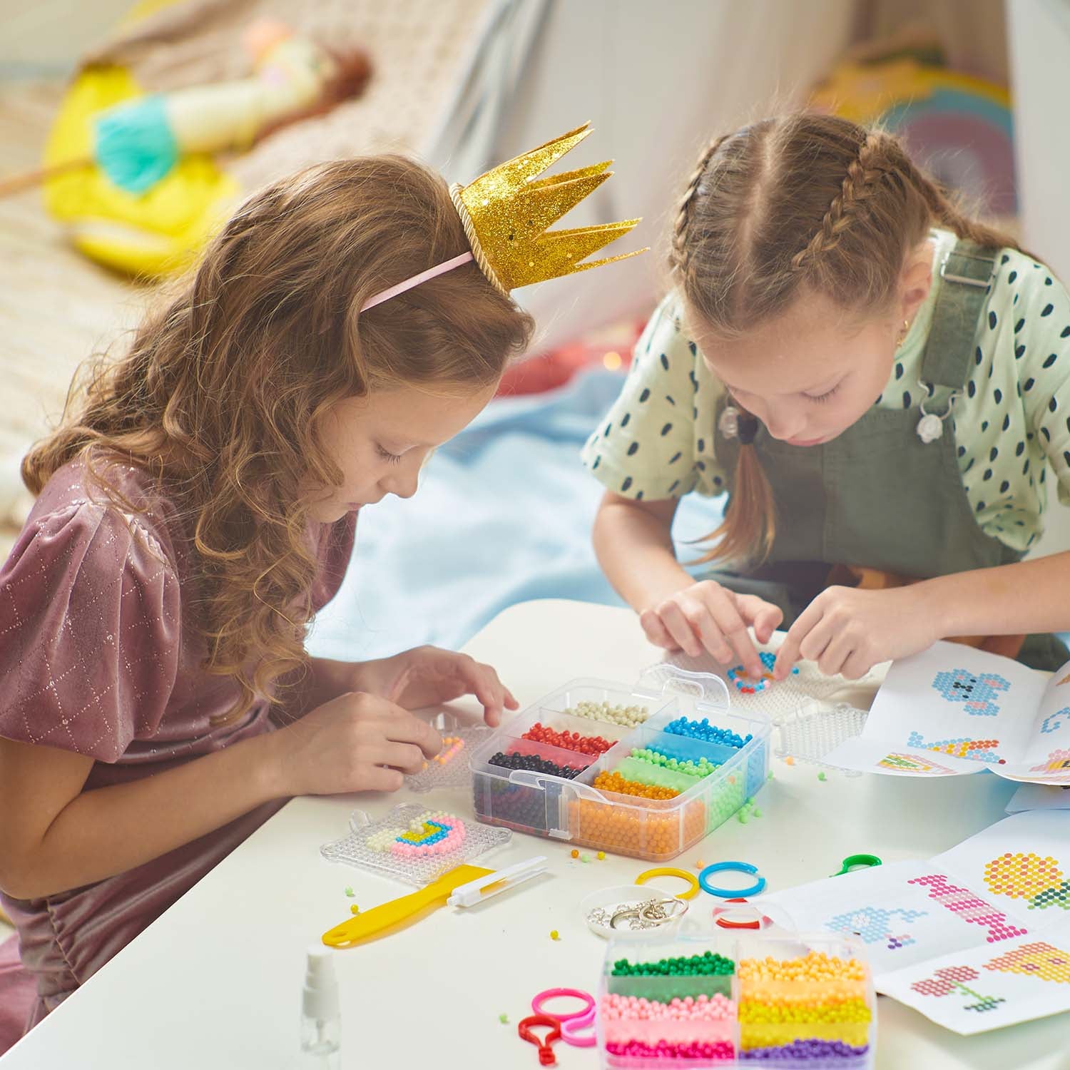 Perler H20 Water Fuse Beads Sweet Treats Kids Craft Activity Kit, 709 pcs -  Toys 4 U